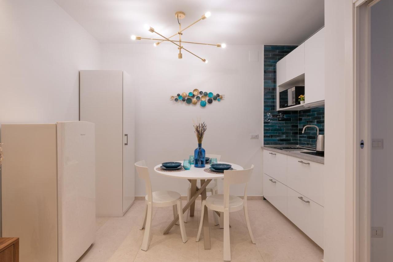 Bovio 33 Art Naples